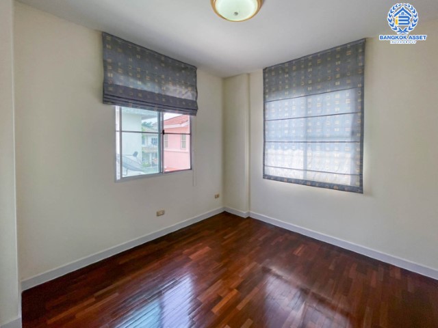 *****บ้านเดี่ยวมือสองย่านปทุมธานี ม.ชัยพฤกษ์1 ติวานนท์-ราชพฤกษ์ คุณภาพระดับแบรนด์ L&H บนเนื้อที่ 50.6 ตร.ว. ฟังก์ชัน 3 ห้องนอน 2 ห้องน้ำ 1 ที่จอดรถ บ้านสวย สภาพดี ราคาถูก บนทำเลติดถ. 345 เชื่อมต่อหลายเส้นทาง ใกล้โรบินสันศรีสมาน จองด่วน!